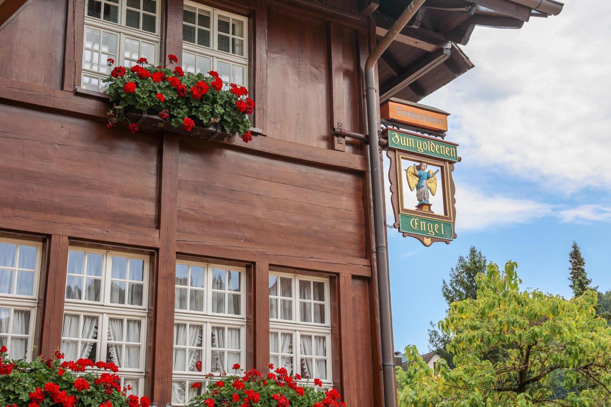 Hotel-Gasthaus Goldener Engel Glottertal Dış mekan fotoğraf