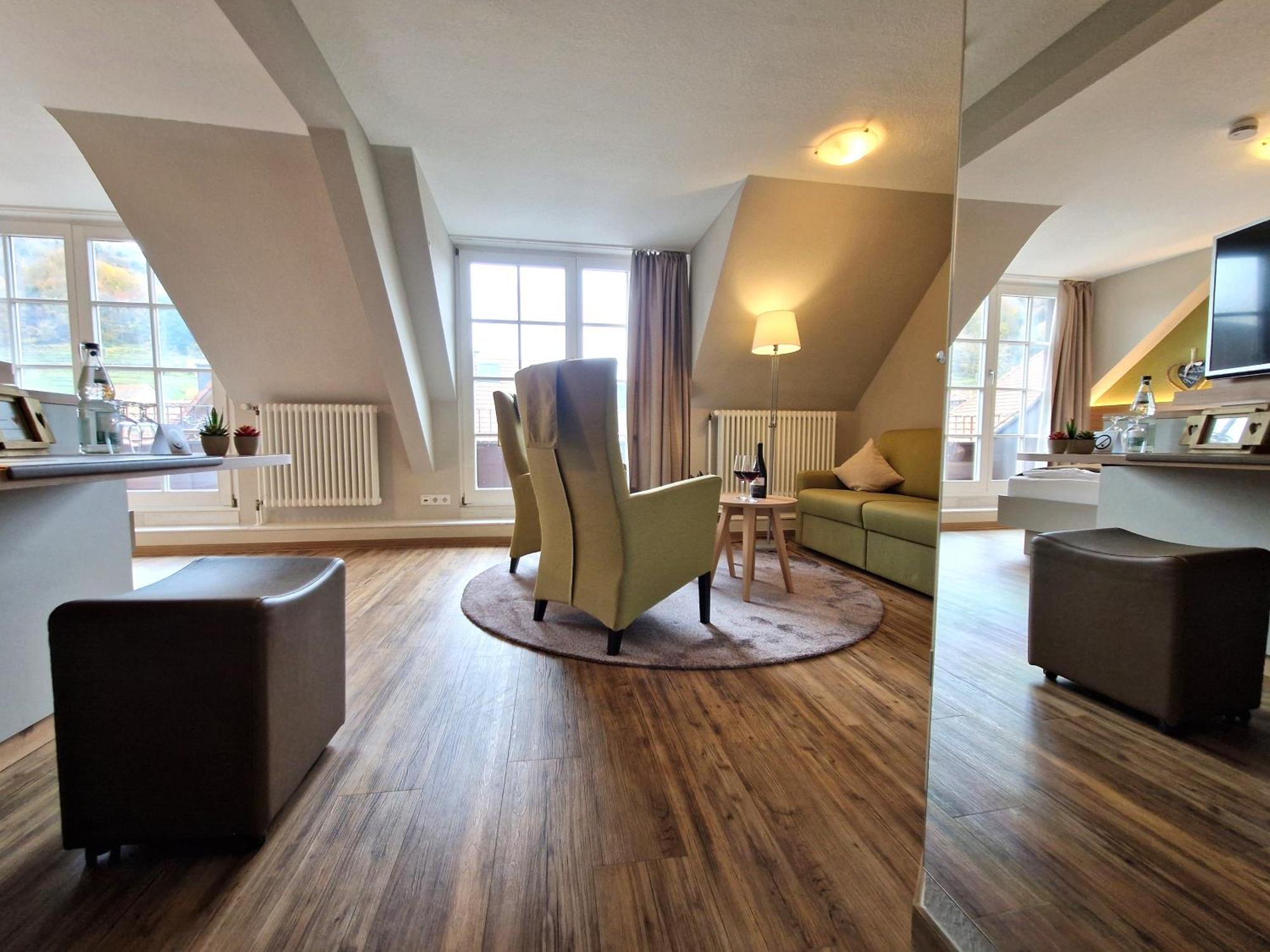 Hotel-Gasthaus Goldener Engel Glottertal Dış mekan fotoğraf