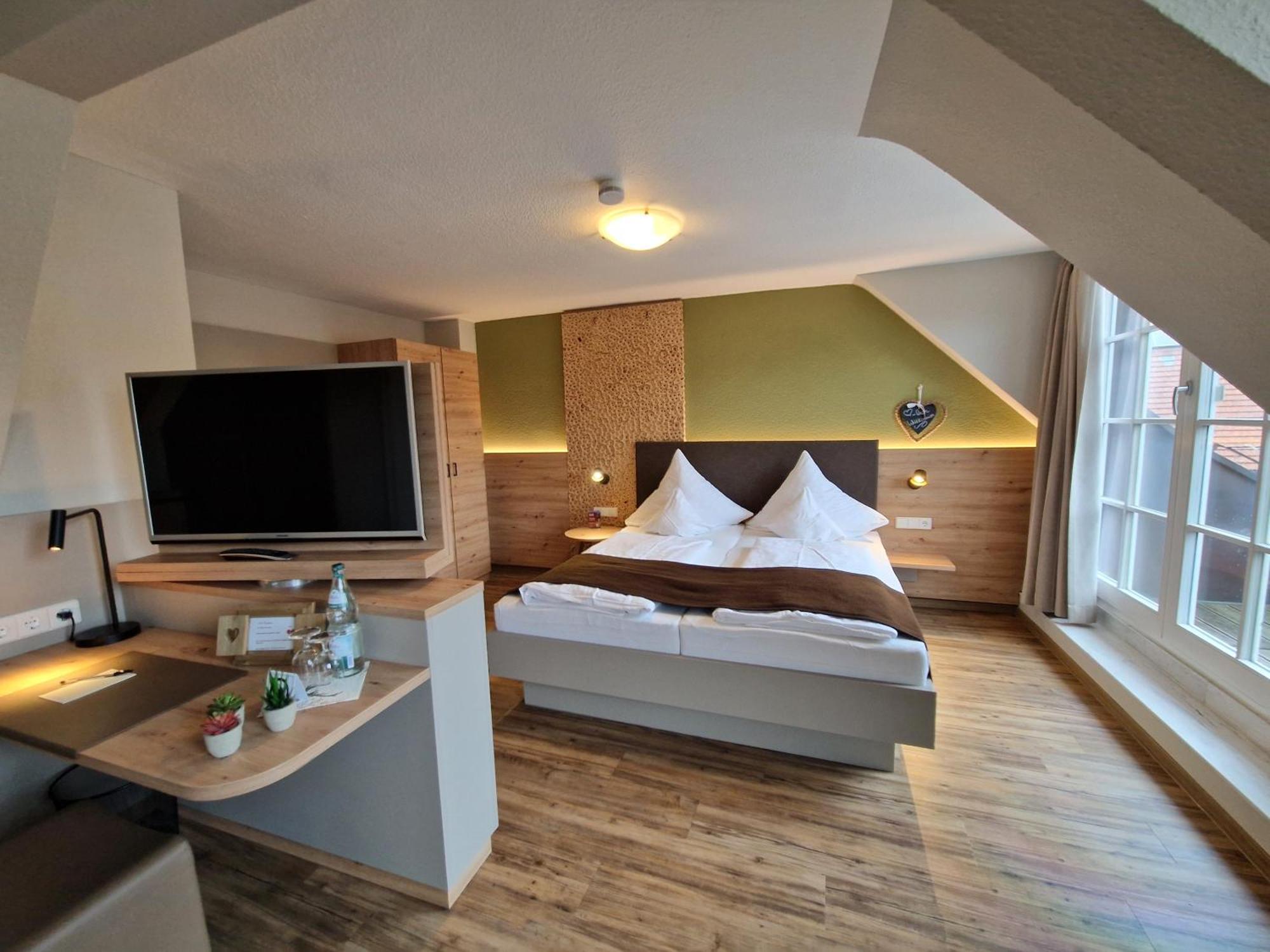 Hotel-Gasthaus Goldener Engel Glottertal Dış mekan fotoğraf