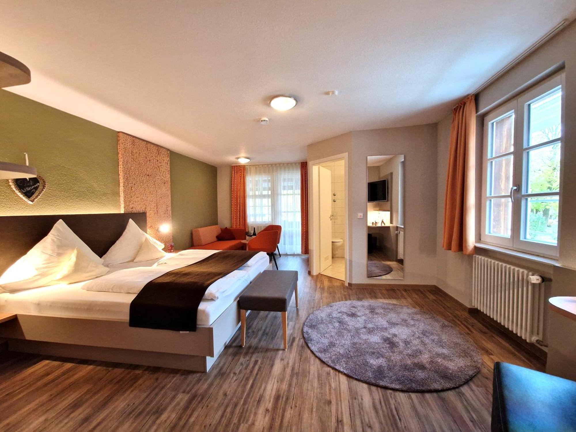 Hotel-Gasthaus Goldener Engel Glottertal Dış mekan fotoğraf