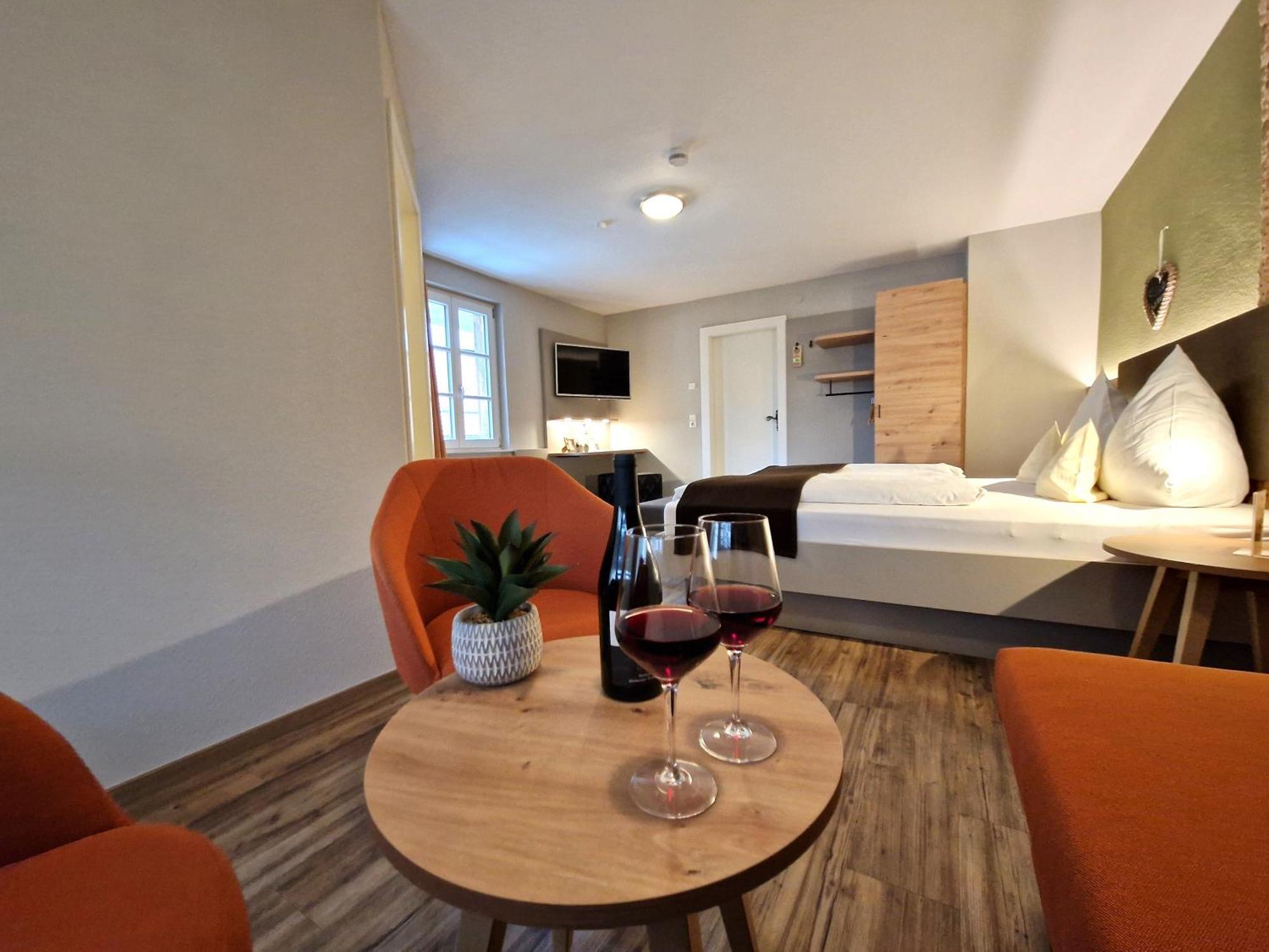 Hotel-Gasthaus Goldener Engel Glottertal Dış mekan fotoğraf