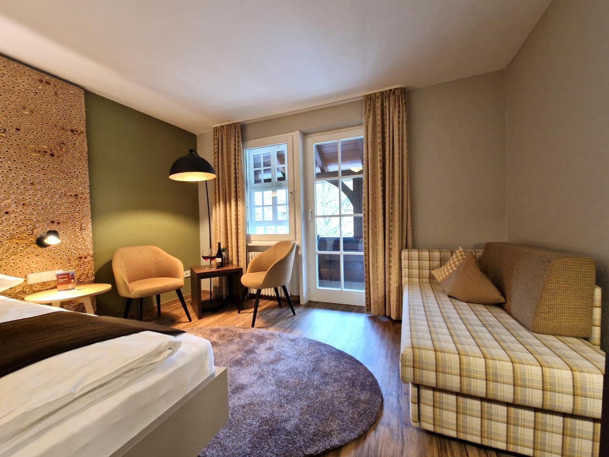 Hotel-Gasthaus Goldener Engel Glottertal Dış mekan fotoğraf